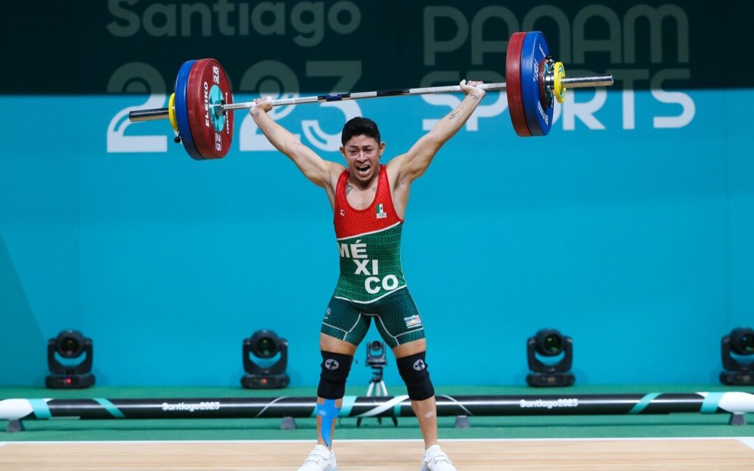 Los halteristas mexicanos ganan medallas