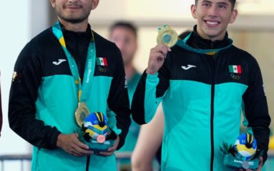 Excelente exhibición de Kevin Berlín y Randall Williars en clavados