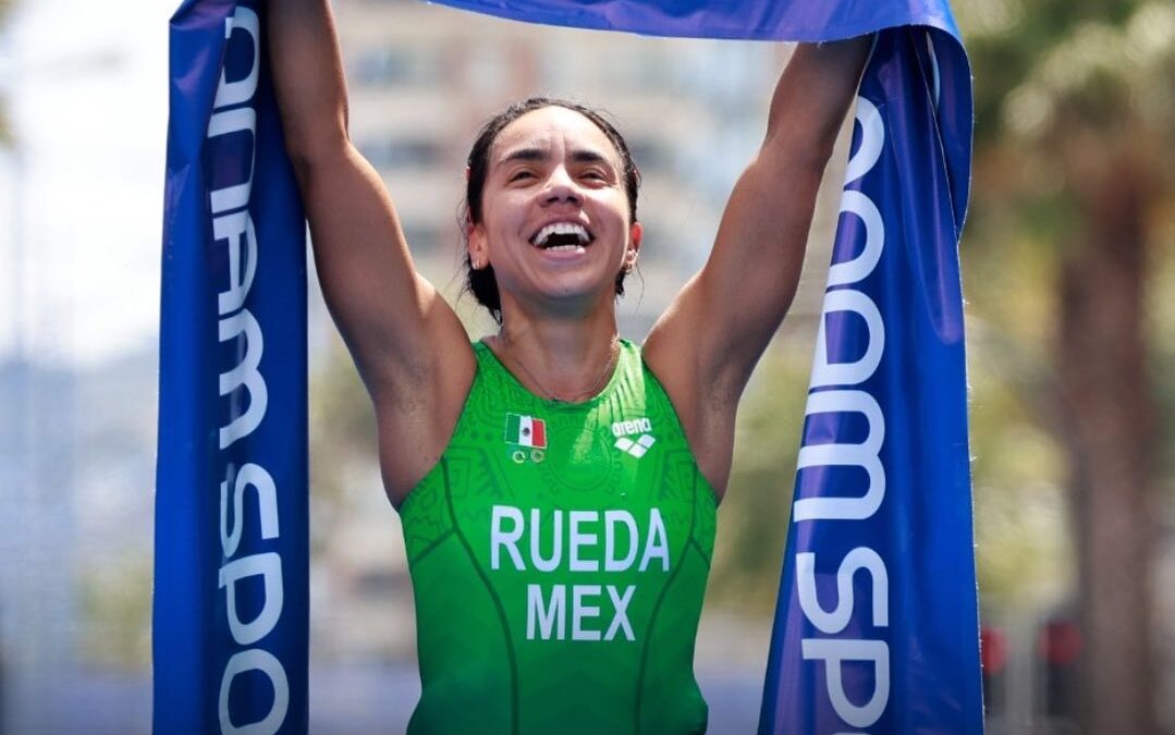 Triatlón suma al medallero para México